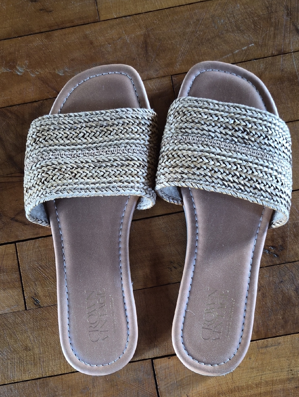Woven Slide Sandals in Beige - Comfortable Casual Slip-On